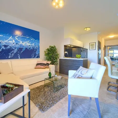 Miracle 1 Comfortable *