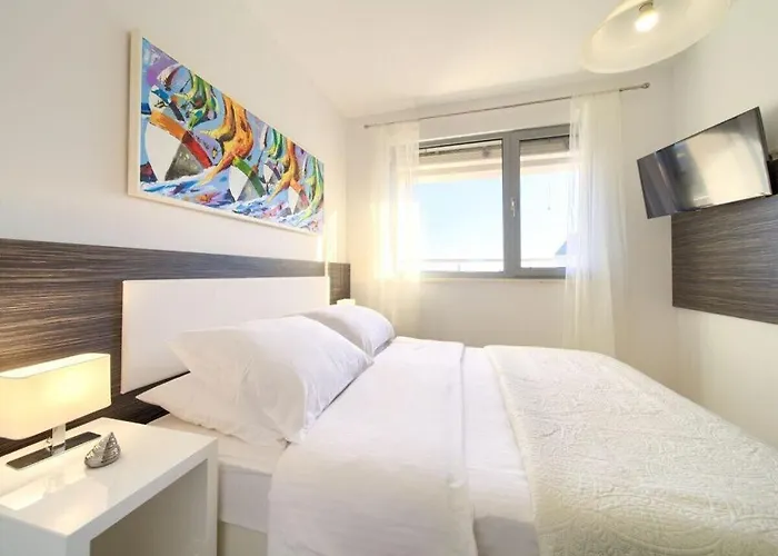 Miracle 1 Comfortable Villa