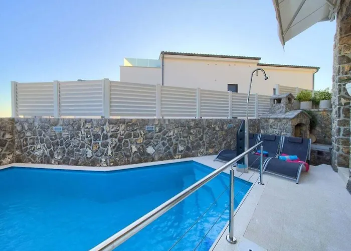 Villa Miracle 1 Comfortable Krk Town